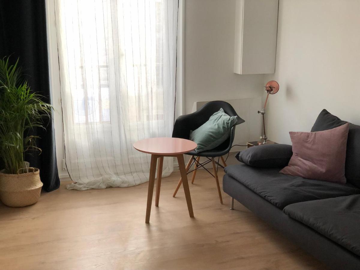 Un appartement spacieux à 30m de la mer- 45m2 Luc-sur-Mer Esterno foto
