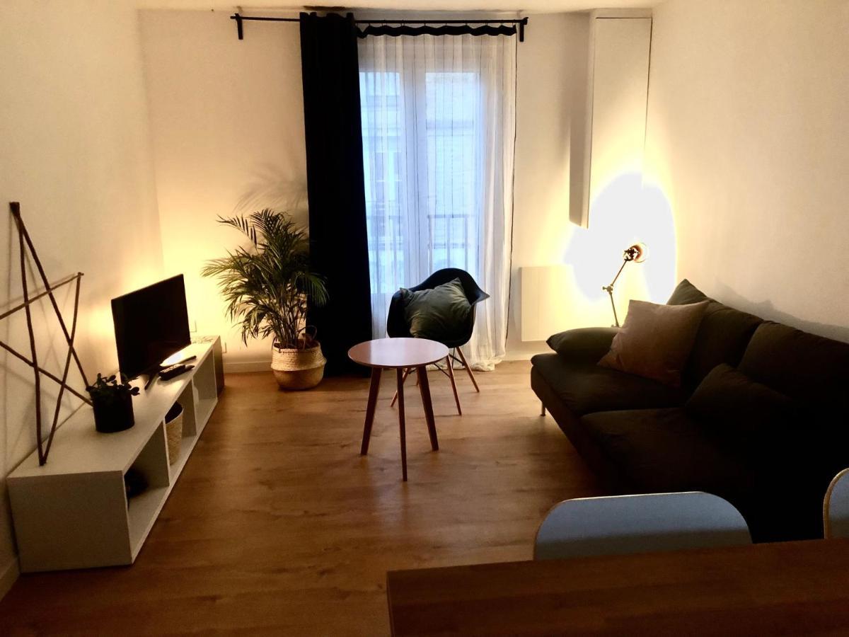 Un appartement spacieux à 30m de la mer- 45m2 Luc-sur-Mer Esterno foto