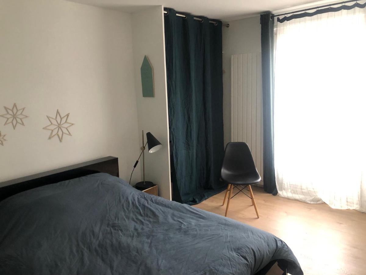 Un appartement spacieux à 30m de la mer- 45m2 Luc-sur-Mer Esterno foto