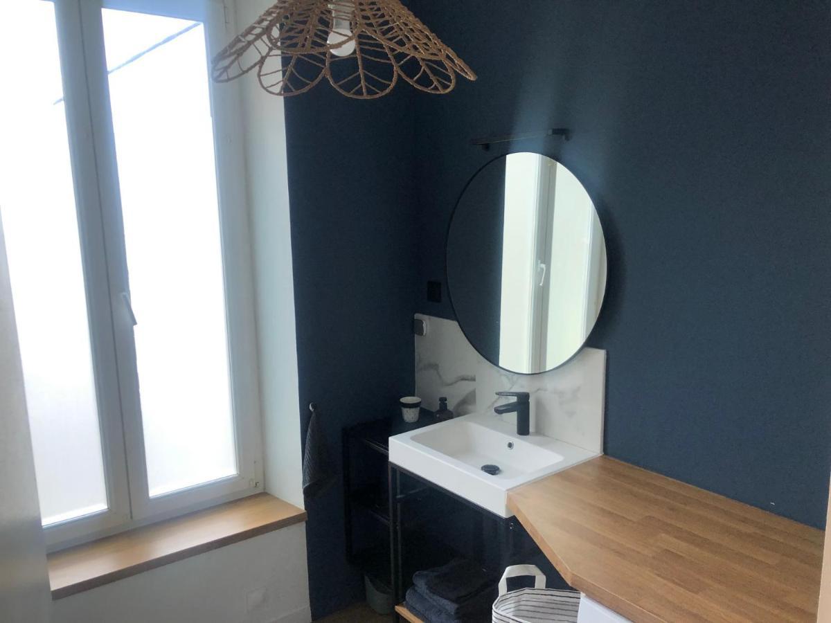 Un appartement spacieux à 30m de la mer- 45m2 Luc-sur-Mer Esterno foto