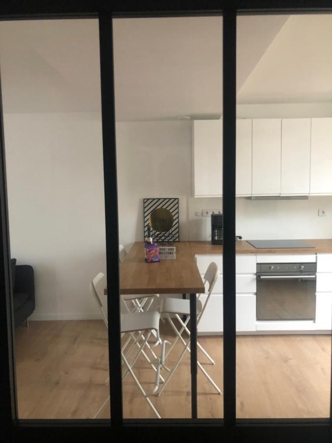 Un appartement spacieux à 30m de la mer- 45m2 Luc-sur-Mer Esterno foto
