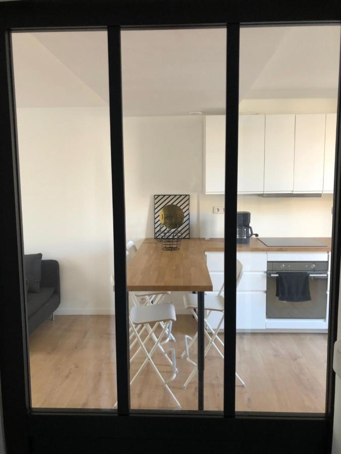 Un appartement spacieux à 30m de la mer- 45m2 Luc-sur-Mer Esterno foto